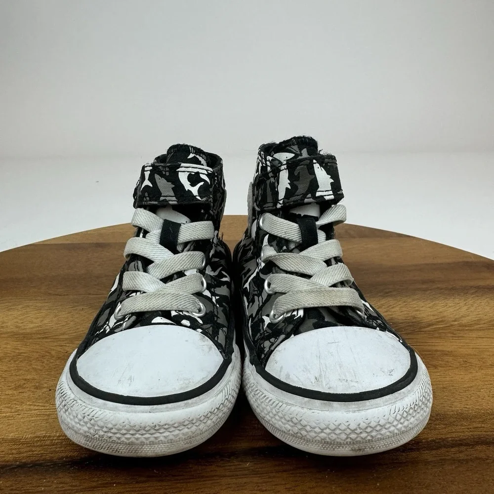 Kids Boys Converse CTAS 1V Black Sharks Canvas Hi Top Sneakers‎ Shoes Size 6 C
